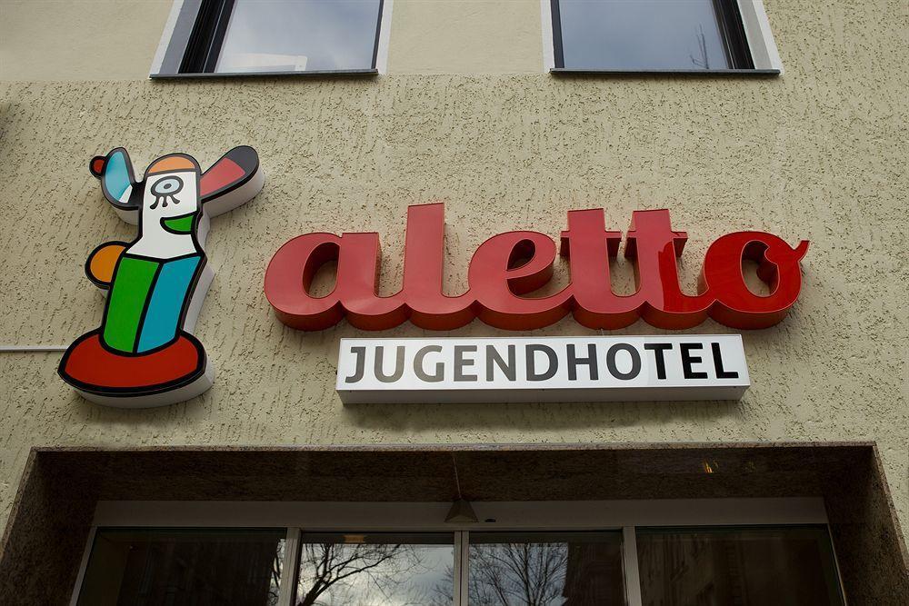 Acama Hotel & Hostel Schoneberg Berlin Exterior photo